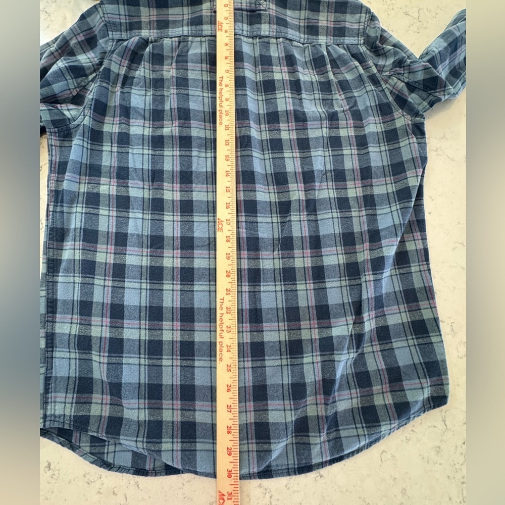 DULUTH Men's Free Swingin' Flannel Slim
Fit Shirt Item 64507 Sz L Blue Plaid - Picture 8 of 13
